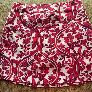 Lilly Pulitzer Monica  skort
S/f,  P/f home exc condition size small